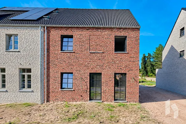 Maison à vendre à Lommel – 1/10