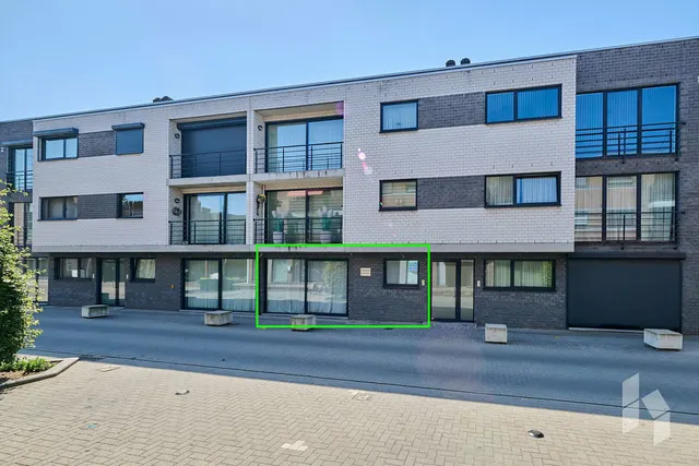 Appartement te koop in Lommel – 1/10