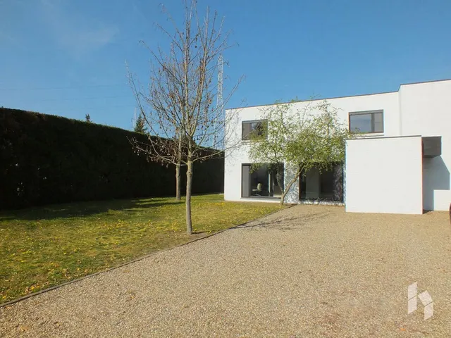 Huis te huur in Overpelt – 1/10