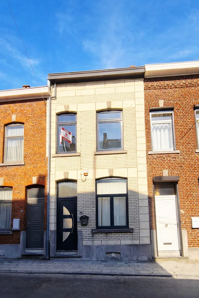 Maison à vendre à Gosselies – 1/9