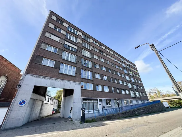 Appartement te koop in Montignies-sur-Sambre – 1/9