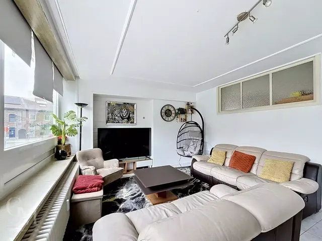 Appartement te koop in Charleroi – 1/10