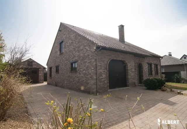 Huis te koop in Diepenbeek – 1/10
