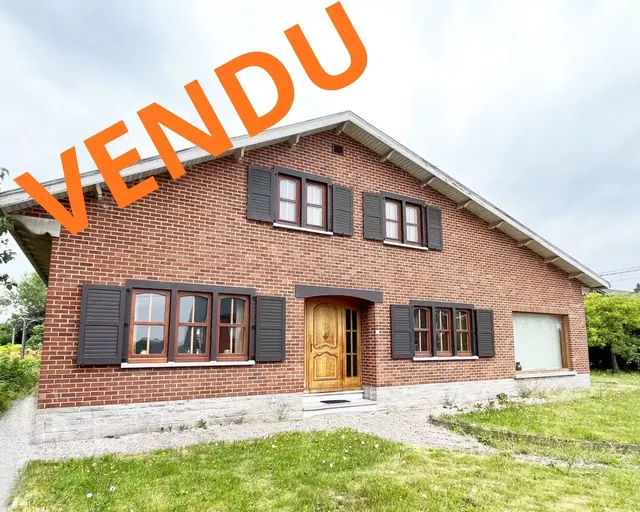 Maison à vendre à Lobbes – 1/10