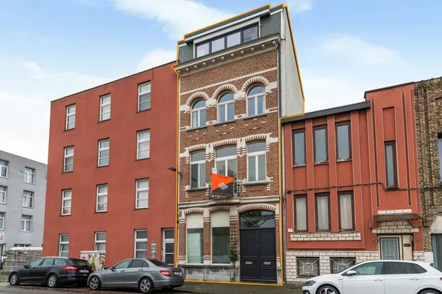 Huis te koop in Deurne – 1/10
