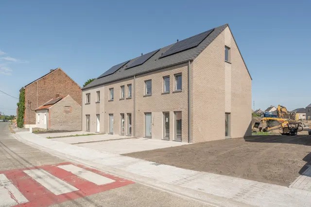 Maison à vendre à Harchies – 1/10
