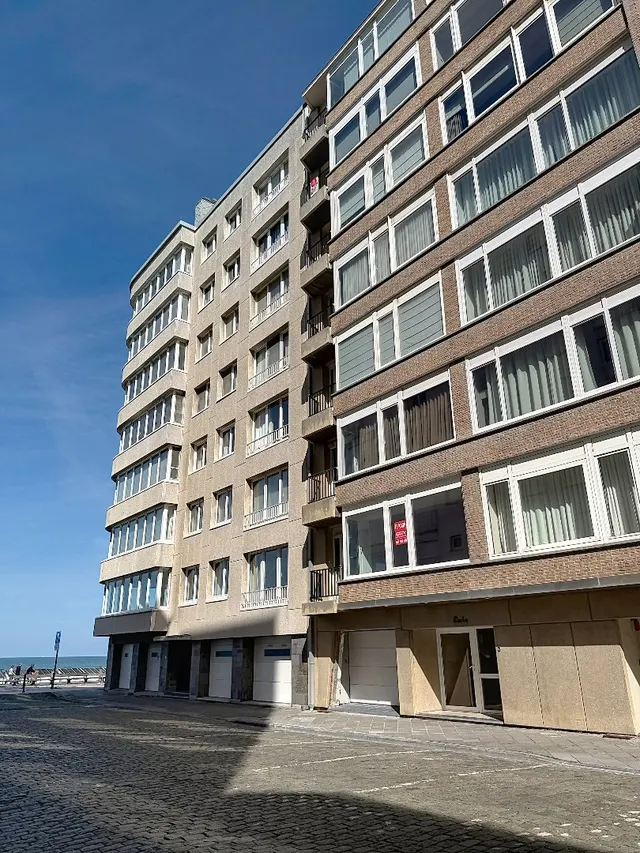 Appartement te koop in Oostende – 1/10
