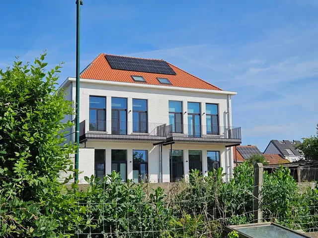 Appartement te huur in Sint-Pieters-Leeuw – 1/10