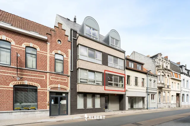 Appartement te koop in Izegem – 1/10