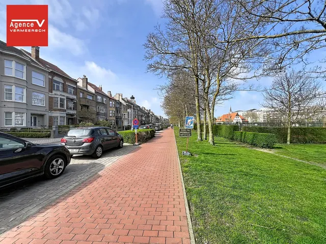 Huis te koop in Oostende – 1/10