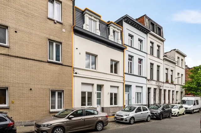 Huis te koop in Borgerhout – 1/10