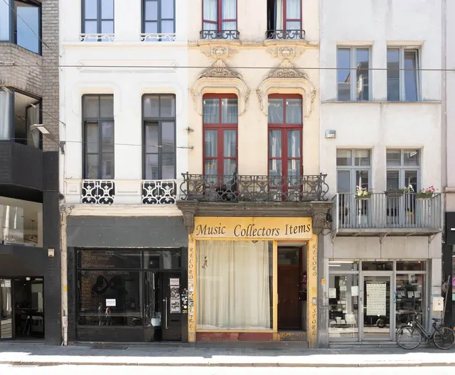 Huis te koop in Antwerpen – 1/2