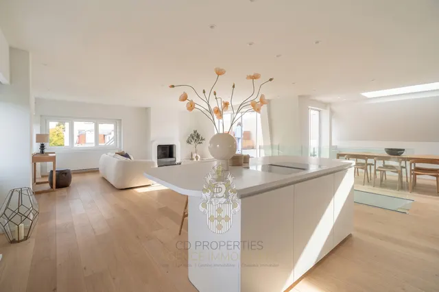 Penthouse te koop in Uccle – 1/10