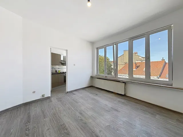 Appartement te huur in Molenbeek-Saint-Jean – 1/10