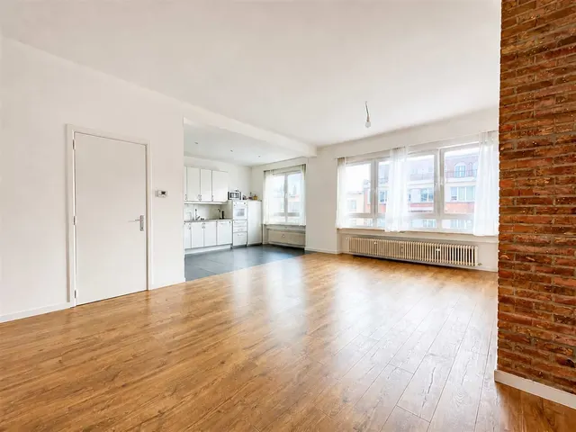 Appartement à louer à Ixelles – 1/10