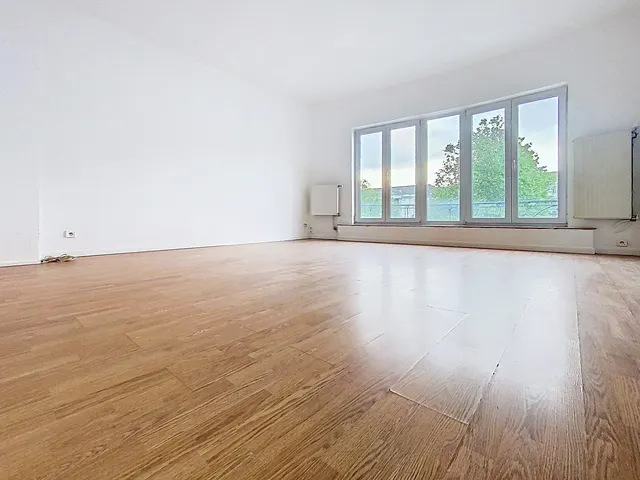 Appartement te huur in Molenbeek-Saint-Jean – 1/8