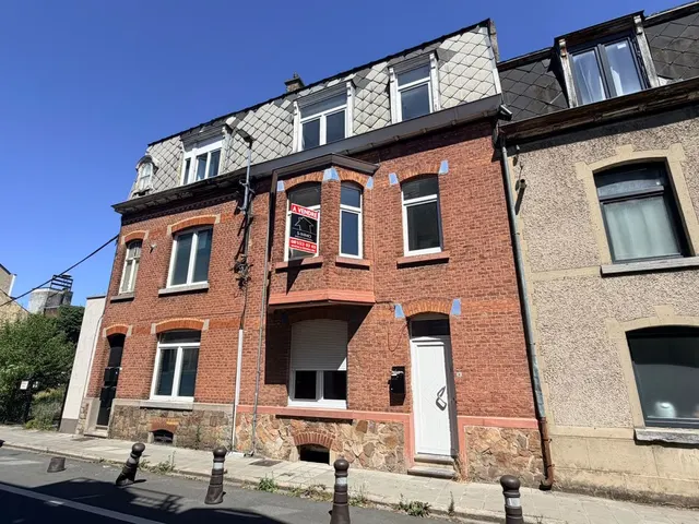 Huis te koop in Jambes – 1/10