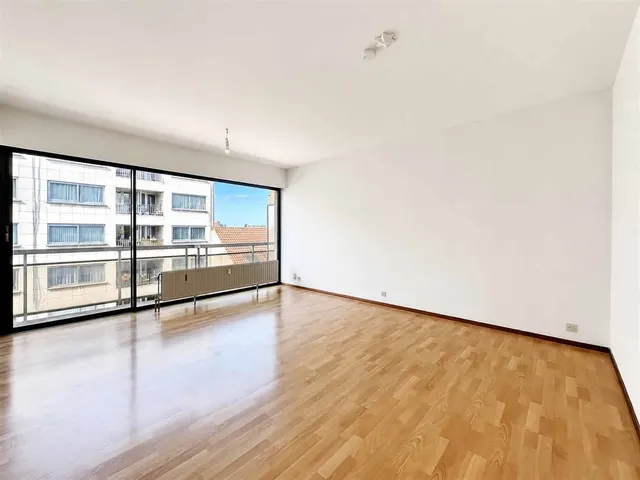 Appartement à louer à Schaerbeek – 1/9