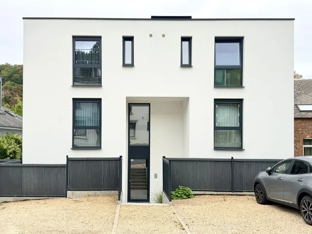 Appartement à louer à Lustin – 1/10