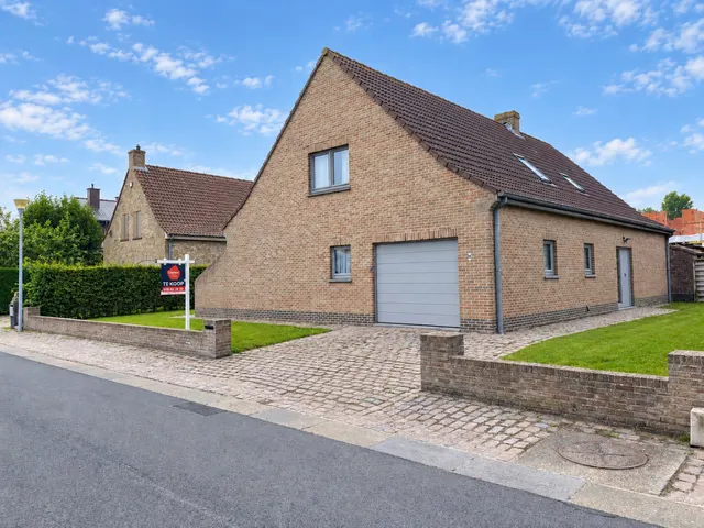 Villa à vendre à Westende – 1/10