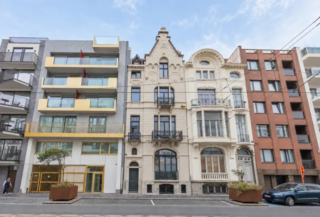 Huis te koop in Oostende – 1/10