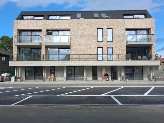 Appartement te koop in Lombardsijde – 1/10