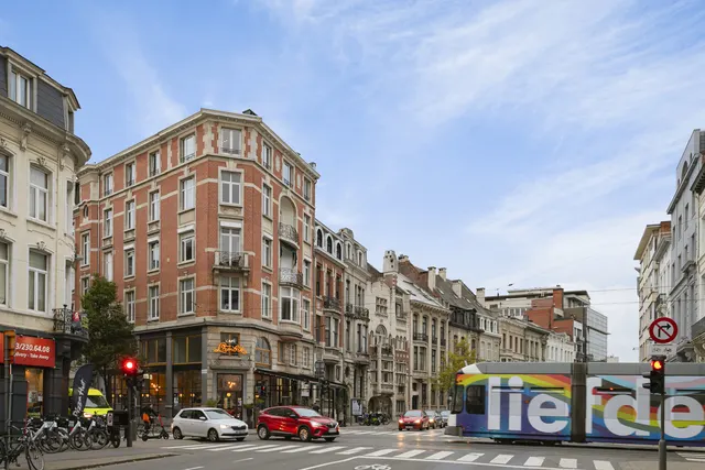 Appartement te koop in Antwerpen – 1/10