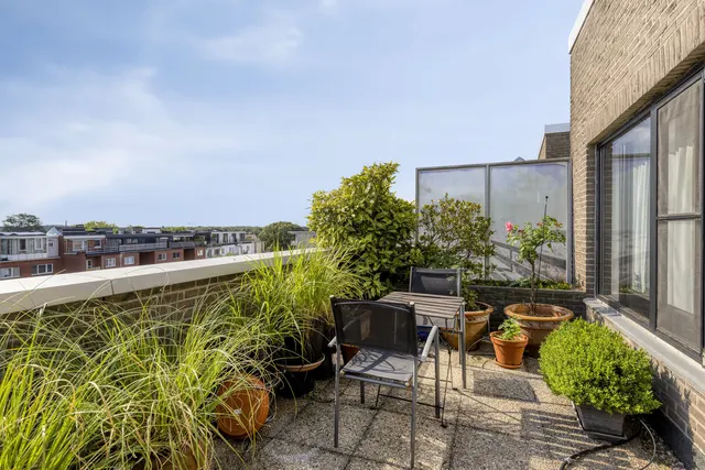 Appartement te koop in Wilrijk – 1/10