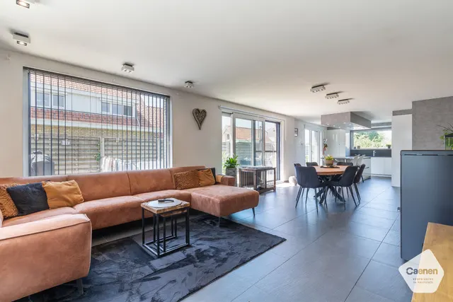 Huis à vendre à Zedelgem – 1/10