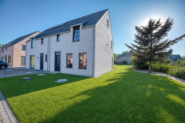 Villa à vendre à Maldegem – 1/10