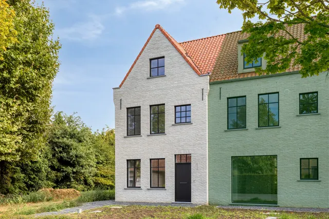 Huis à louer à Ranst – 1/10