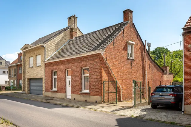 Huis à vendre à Brasschaat – 1/10