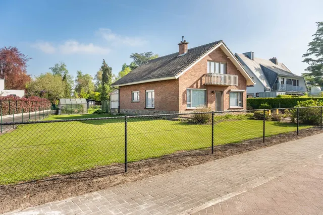 Huis à vendre à Zwijndrecht – 1/10