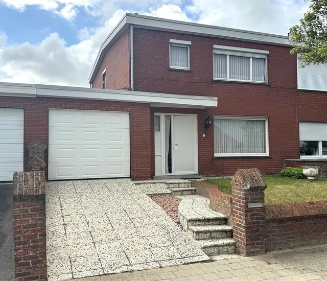 Maison à vendre à Deerlijk – 1/10