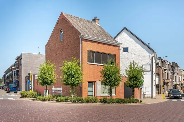 Huis à vendre à Burcht – 1/10
