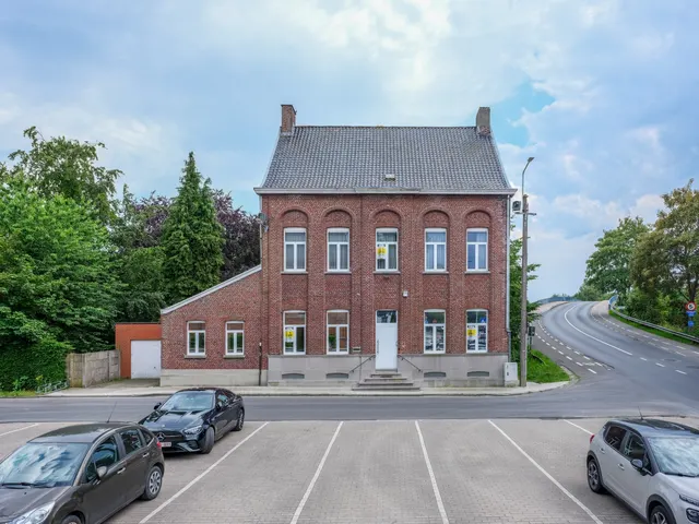 Huis te koop in Izegem – 1/10