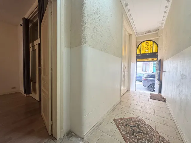 Appartement te koop in Saint-Gilles – 1/5