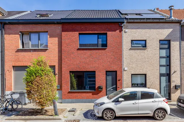 Huis à vendre à Sint-Niklaas – 1/10
