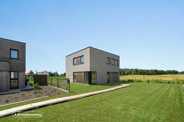 Huis te koop in Koolskamp – 1/10