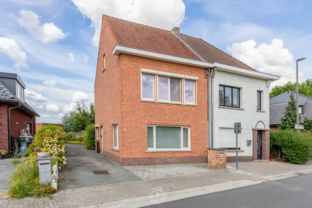 Huis à vendre à Belsele – 1/10