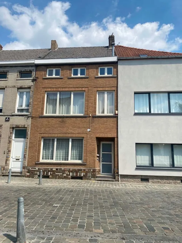 Huis te koop in Halle – 1/10