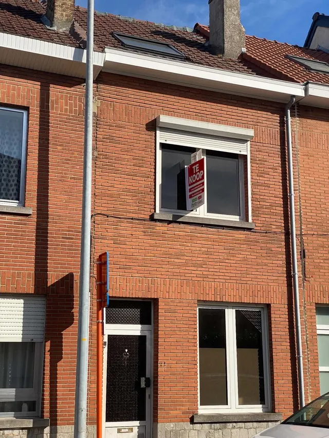Huis for sale in Halle – 1/10