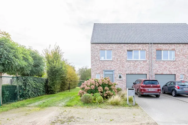 Huis à louer à Belsele – 1/10
