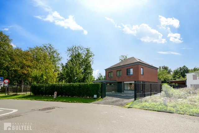 Huis te koop in Stekene – 1/10