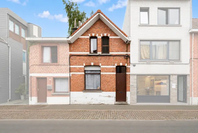 Huis te koop in Nieuwkerken-Waas – 1/10