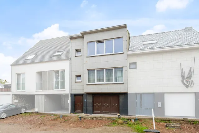 Appartement te koop in Belsele – 1/10