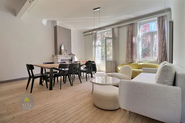 Appartement te huur in Schaerbeek – 1/10