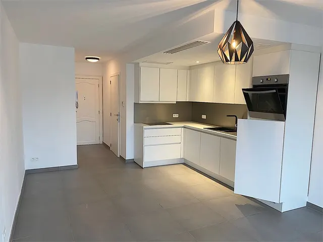 Studio te koop in Oostende – 1/8
