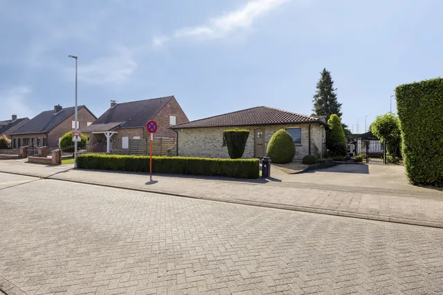 Huis te koop in Geel – 1/10