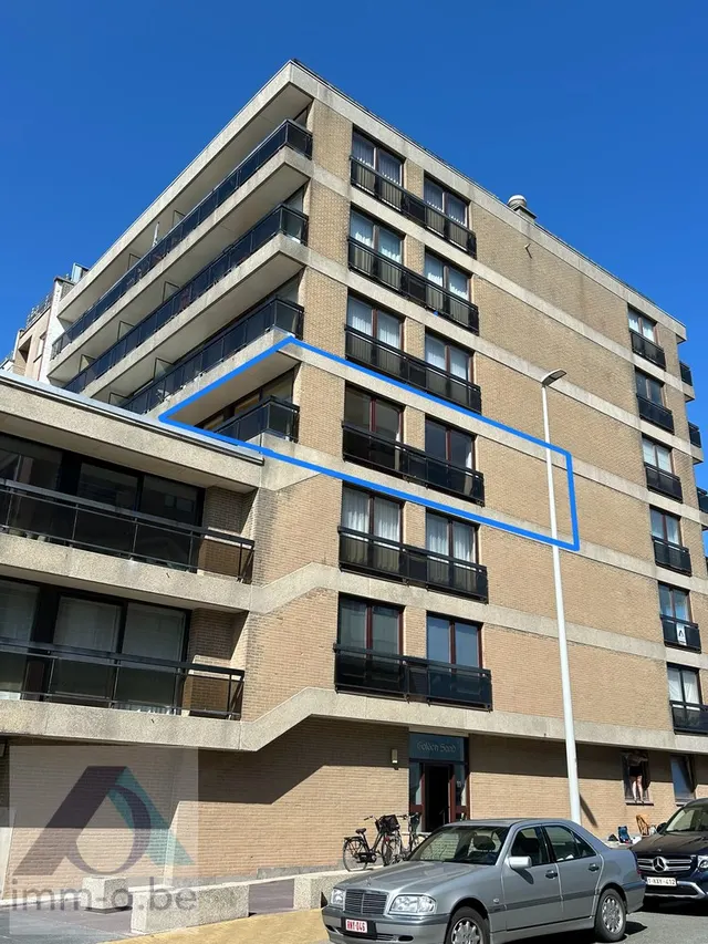 Appartement te koop in Oostende – 1/10